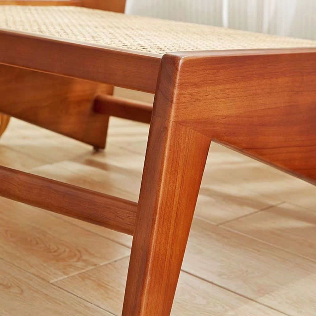 Kangaroo Solid Wood Nordic Living Dining Room Chair